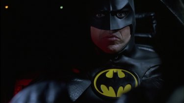 Michael Keaton in una scena del film Batman - il ritorno