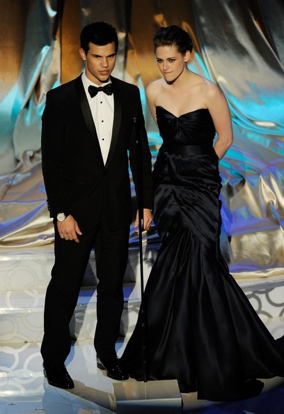 Taylor Lautner E Kristen Stewart Agli 82Nd Academy Awards 165950