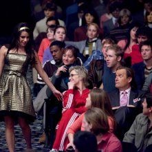 Lea Michele vicina al pubblico nell'episodio Journey di Glee