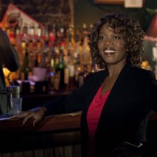 Alfre Woodard nella serie Memphis Beat