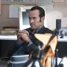 Jason Lee in un momento della serie Memphis Beat