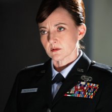 Il Generale Diane Beckman (Bonita Friedericy) in una sequenza dell'episodio Chuck Versus the Subway