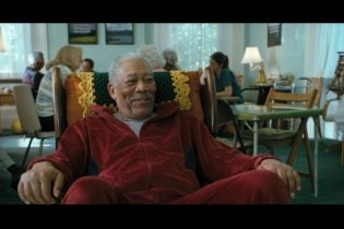 Trailer Red (2010)