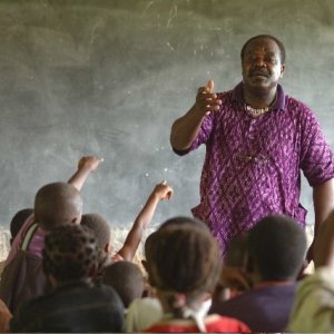 Teodoro Ndjock Ngana nel documentario 'Il colore delle parole'.