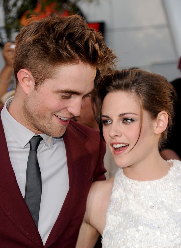 Robert Pattinson E Kristen Stewart Sorridenti Alla Premiere Del Film The Twilight Saga Eclipse Los Angeles 24 Giugno 2010 166984