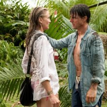 Tom Cruise e Cameron Diaz su un'isola tropicale non esattamente paradisiaca nel film Innocenti bugie