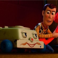 Telefono Chiacchierone e Woody in un'immagine diToy Story 3