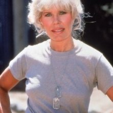Una foto promozionale di Loretta Swit, che in M.A.S.H. interpreta Margaret 'Labbra di fuoco' Houlihan