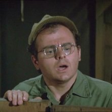 Gary Burghoff in una scena di M.A.S.H.