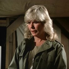 Loretta Swit in una scena del telefilm M.A.S.H.