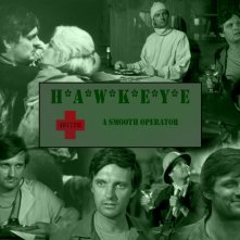 Un wallpaper dedicato al personaggio di Occhio di Falco, interpretato da Alan Alda