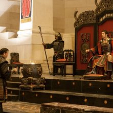 Aasif Mandvi in una scena del film The Last Airbender