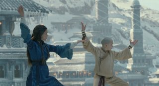 Nicola Peltz e Noah Ringer in The Last Airbender