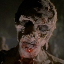 Una scena del film Zombi 2