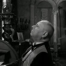 Erich von Stroheim in una scena del film Viale del tramonto del 1950