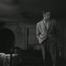 William Holden in una scena del film Viale del tramonto del 1950