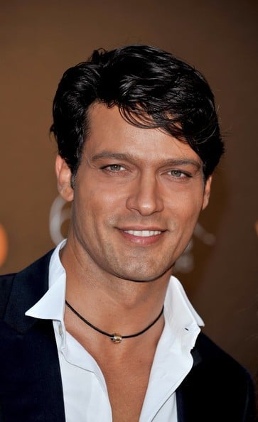 Gabriel Garko, incidente sul set della nuova fiction di Canale 5: ecco cosa è successo