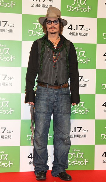 Johnny Depp Alla Press Conference Giapponese Di Alice In Wonderland 167742