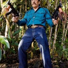 Danny Trejo in una scena di Predators