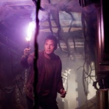 Topher Grace interpreta Edwin nel film Predators