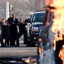 Colm Meaney, Jamie Foxx e Michael Irby in una scena del film Giustizia privata