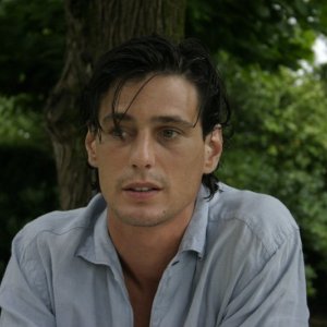Louis-Ronan Choisy nel film Le refuge (2009) di Ozon