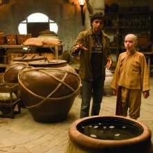 M. Night Shyamalan con Noah Ringer sul set del film The Last Airbender