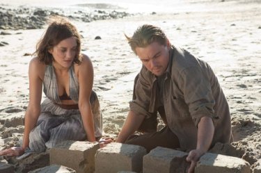 Marion Cotillard con Leonardo DiCaprio nel film Inception