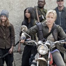 Jessy Schram nel pilot della serie Falling Skies