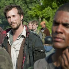 Noah Wyle In Una Scena Del Pilot Della Serie Falling Skies 168942