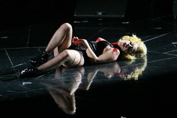 Una Sexy Lady Gaga Durante La Tappa Newyorkese Del Monster Ball Tour 2010 168936