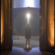 Caitlin Blackwood in una scena dell'episodio The Big Bang di Doctor Who