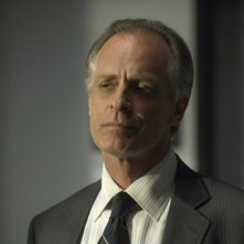 Keith Carradine in una scena di Frammenti di Memoria di Dexter