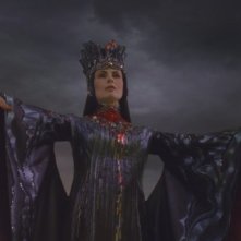 Irina Apeksimova nel fantasy Il maestro della pietra magica