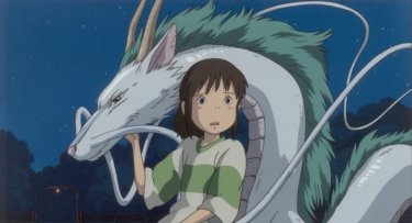 Chihiro e il drago Aku  in una scena de La città incantata - Spirited Away