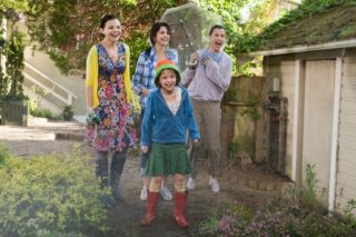 Bridget Moynahan, Ginnifer Goodwin, Selena Gomez e Joey King nella commedia Ramona and Beezus