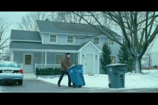 Red - Trailer 2