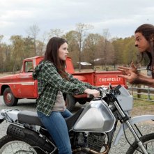 Jenn Proske e Chris Riggi in un momento del film Vampires Suck