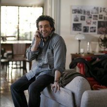 Flavio Insinna in una scena di Ho sposato uno sbirro