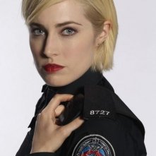 Charlotte Sullivan in una immagine promozionale di Rookie Blue