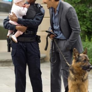 Enuka Okuma e Noam Jenkins nell'episodio Broad Daylight di Rookie Blue