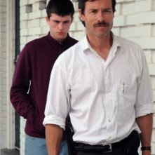 James Frecheville e Guy Pearce nel film Animal Kingdom