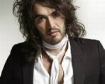 Russell Brand cavaliere medievale