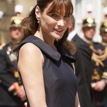Un'incantevole Carla Bruni ad un evento mondano