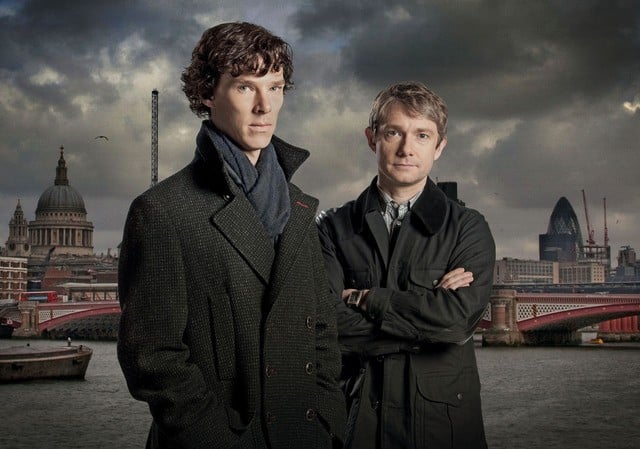 Benedict Cumberbatch e Martin Freeman in una foto promozionale della serie Sherlock