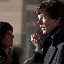 Benedict Cumberbatch sul set della serie Sherlock