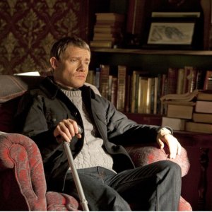 Martin Freeman nel primo episodio della serie Sherlock