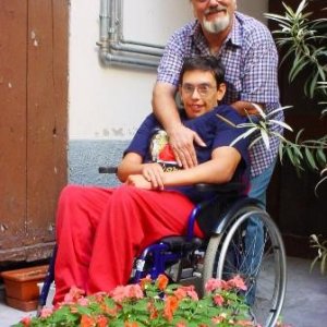 Una bella foto di Igino Aschieri insieme a suo figlio Francesco.