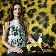 Chiara Mastroianni A Clocarno 2010 Con L Excellence Award Moet Chandon 171156