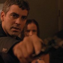 George Clooney con Juliette Lewis e Quentin Tarantino in una scena di Dal tramonto all'alba